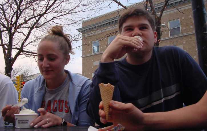 munsen and mcpherson eating ice cream