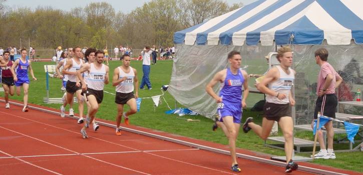 smith leading berman sharp kaye and bromka in the 1500