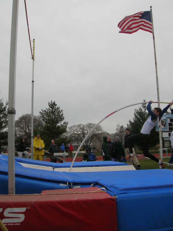 Bassell clears 13'