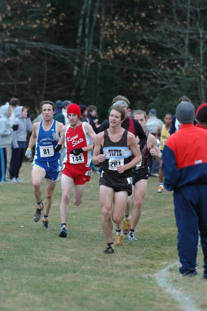 Brian MacNamara leading a pack.