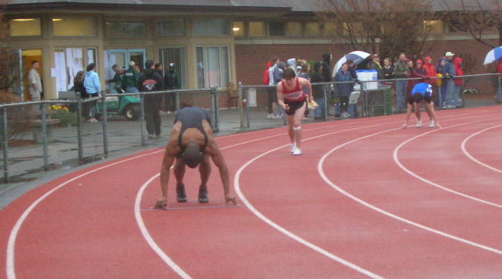 LeQuan 4x400 start