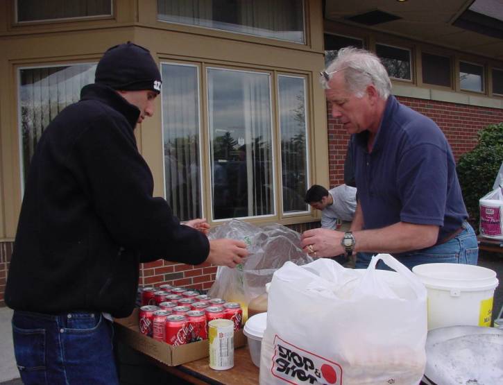 loeb and putnam prepping the food