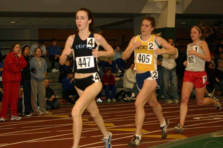 Lauren Caputo leading the women's 5k