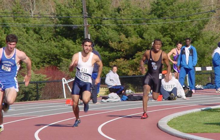 bailey in the 200m trials