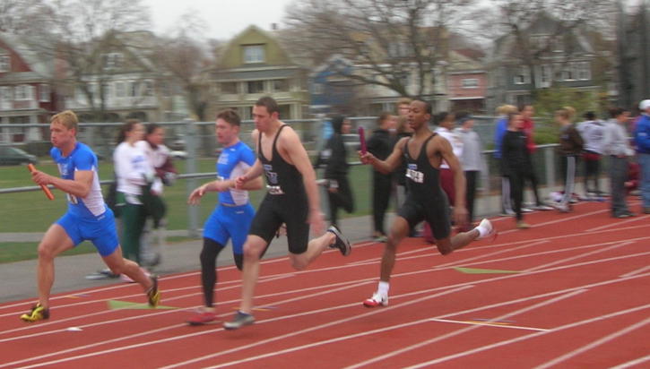 Fred, Phil 4x100 handoff