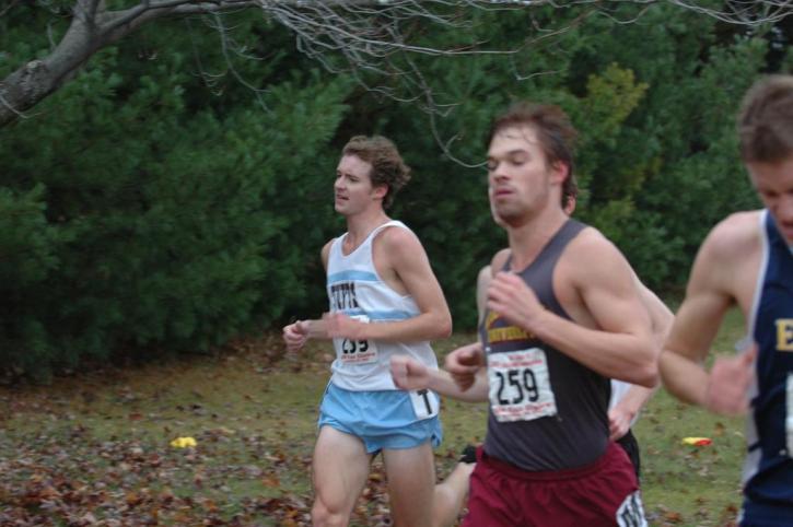 Brian McNamara kicking to the finish