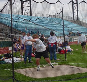 dickerson throwing his discus